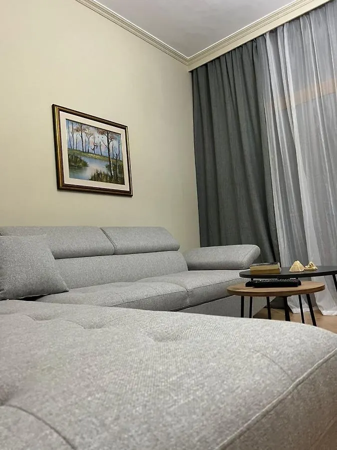 Roar Apartment Golem